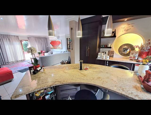 3 BEDROOM HOUSE FOR SALE IN FALCON RIDGE